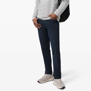 Lululemon ABC Pant Classic Warpstreme 32" in True Navy